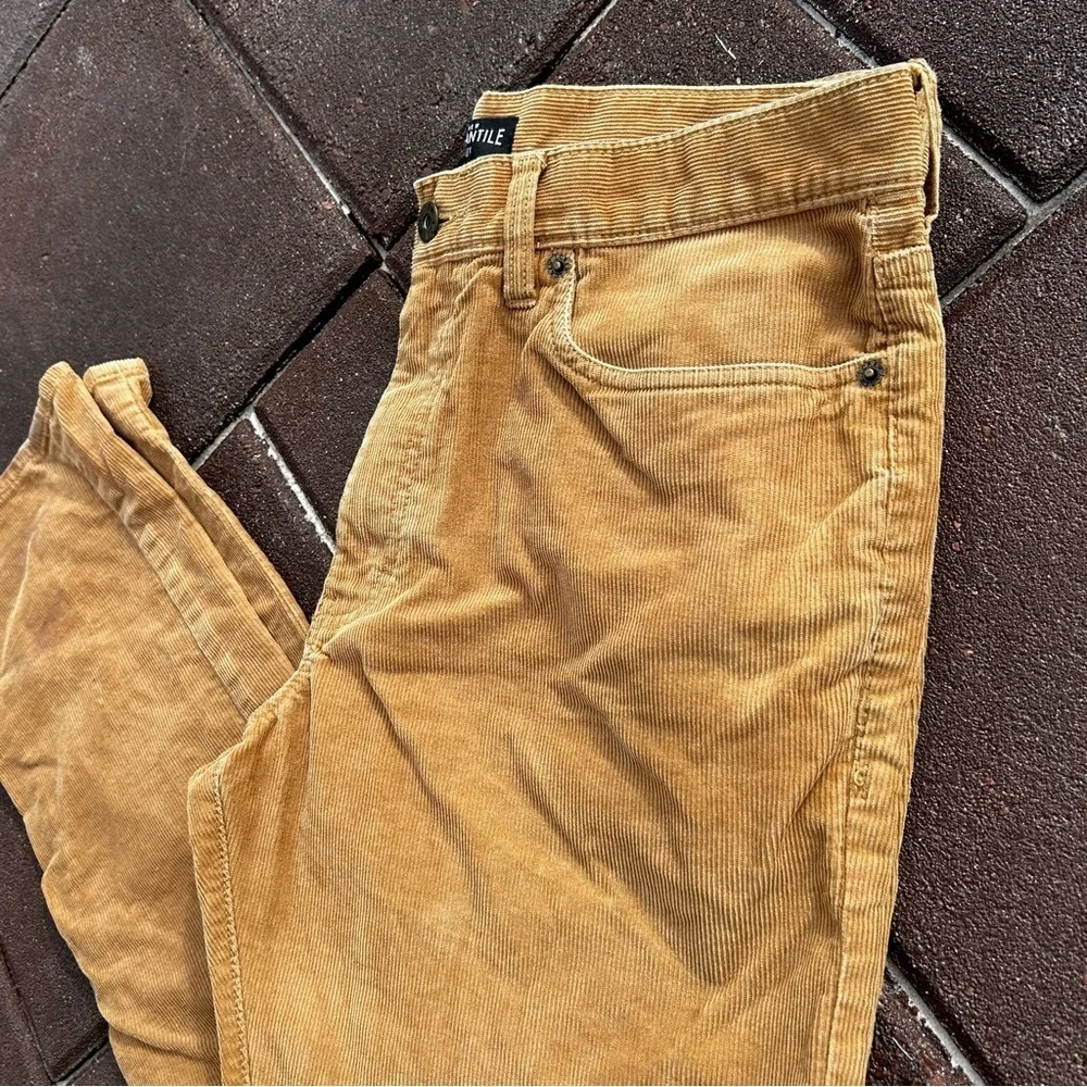 J. CREW Mercantile Flex Men’s Straight Leg Corduroy Pants Size 31/32